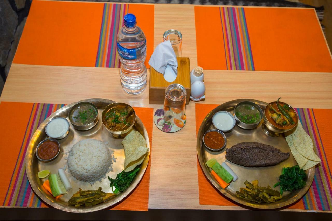 Hotel Task International Pokhara Bagian luar foto